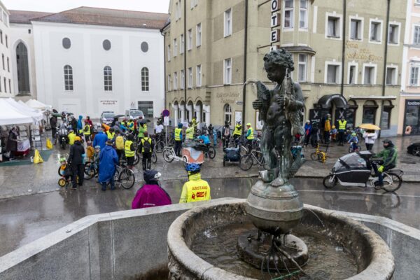 2024-05-03-climate-corner-kidical-mass-2024 (7)