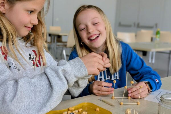 2f871953-b87d-414f-ac31-c394d342ca7e~1