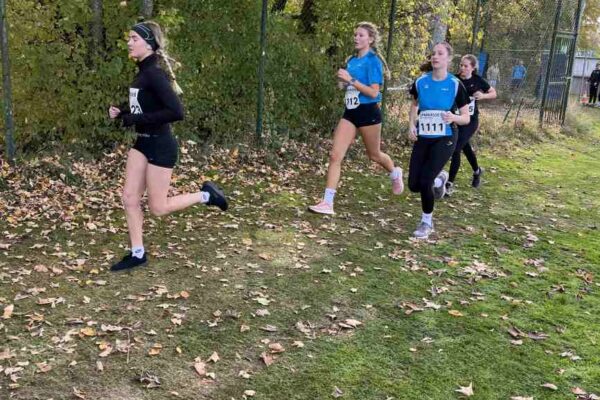 2025-10-22-wallerergym-LM-Crosslauf001