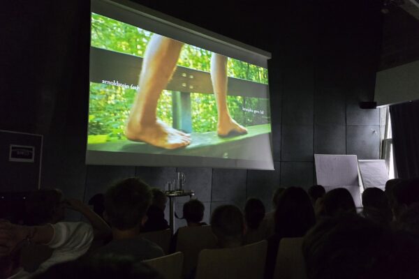 2026-05-21-informatik-multimedia-kinofilm-offshoe (3)