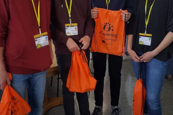 01-05-2018-erasmus-werte wagen001