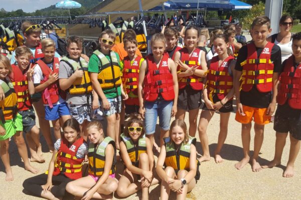 10-07-2018-Letzte-Schulwoche-Drachenbootrennen002