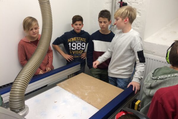 2018-11-19-ahs-kunst-cnc-fraese-2s (2)