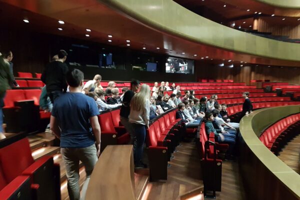 2019-03-04-ahs-musik-besuch-im-musiktheater-linz (4)