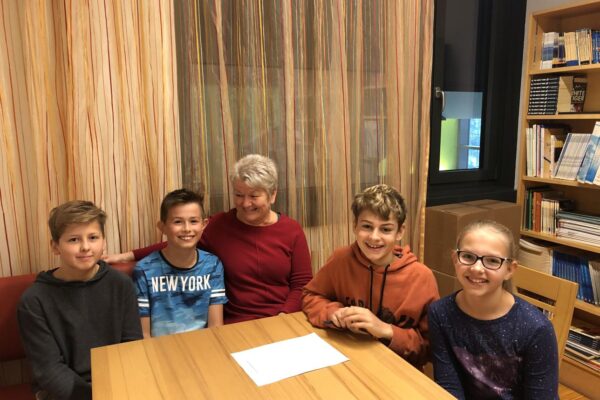 2019-11-22-ooen-zeitungsprojekt1003