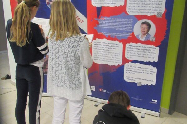 2020-05-03-europaaustellung-monzon-schueleraustausch002