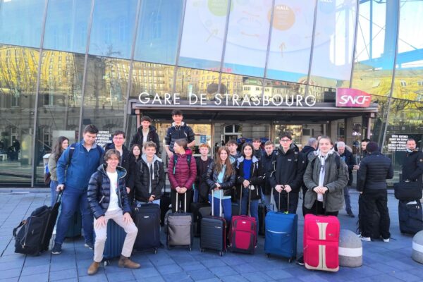 2022-03-04-eu-projekt-strassburg-ankunft