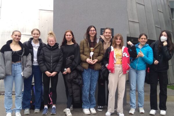 2022-03-31-lm-schwimmen002