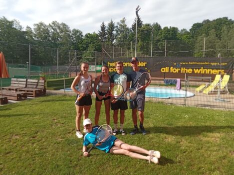 Erfolg beim Schulcup Tennis