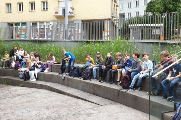 2022-05-19-wallerergym-theater002