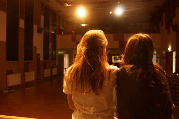 2017-10-20-wallerergym-theater02