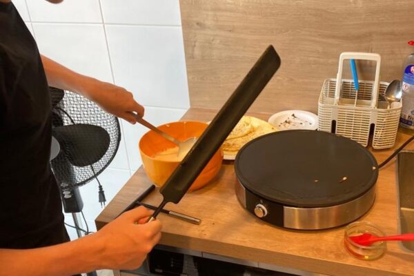 2022-01-07-crepes-backen002