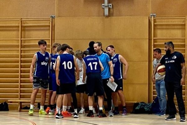 2022-11-26-basketball003