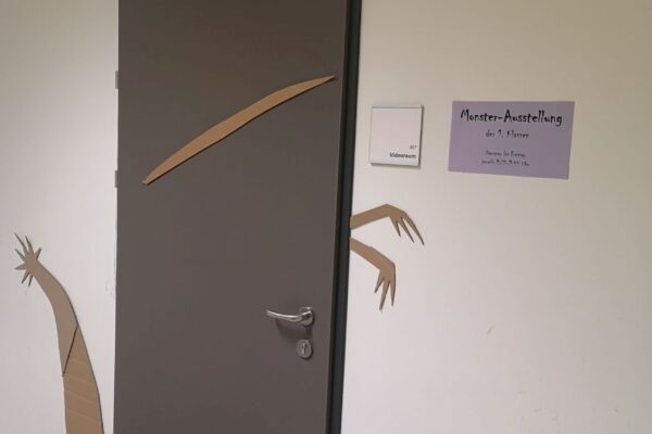 2023-02-17-wallerergym-monsteraustellung012