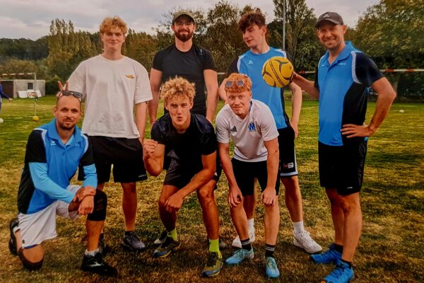 2023-10-08-sport-faustball-welser-stadtmeisterschaft-2023