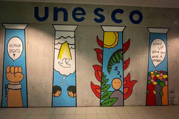 2023-11-30-wallerergym-unesco-wandgestaltung002